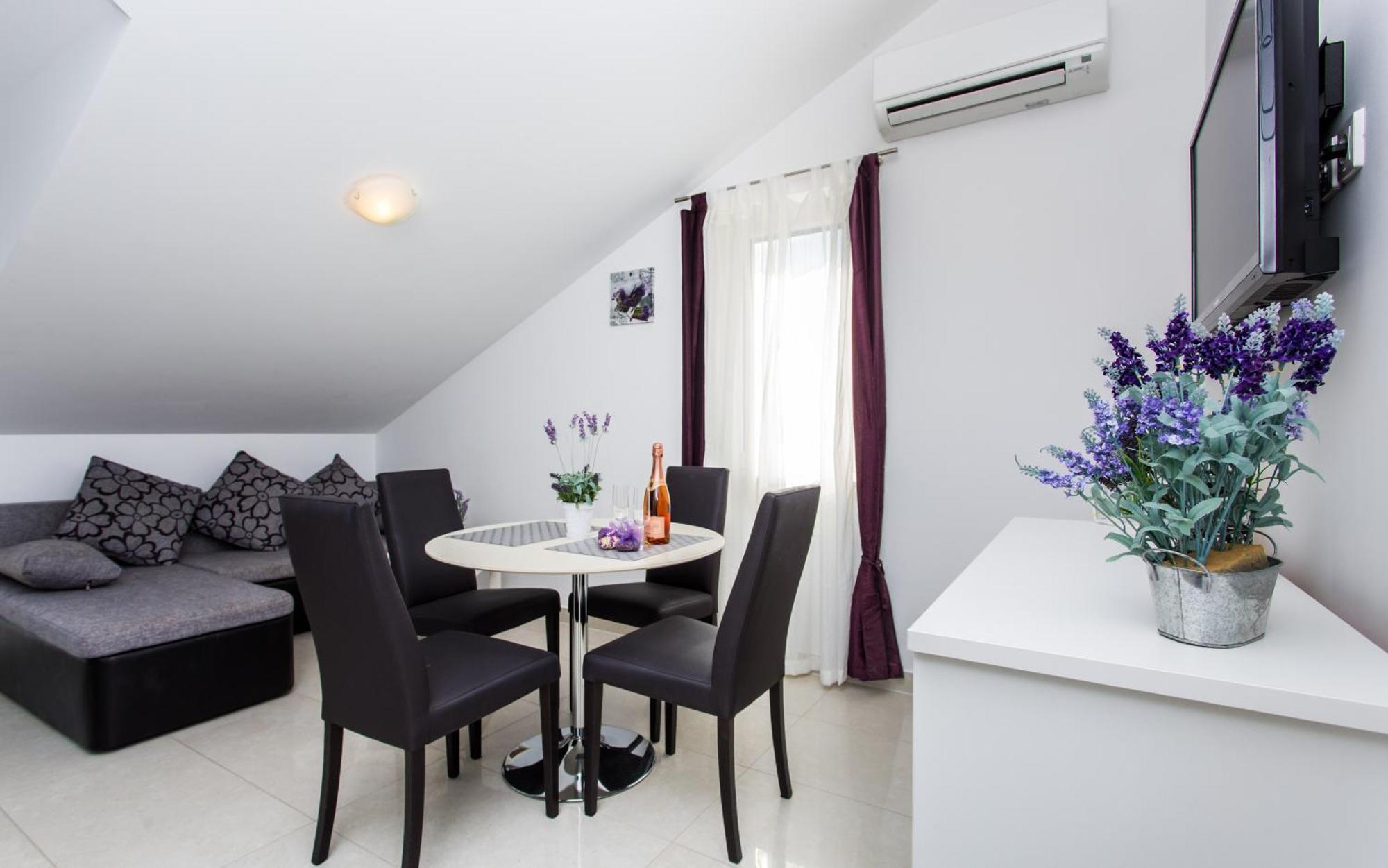 Apartments Lavanda Baška Buitenkant foto